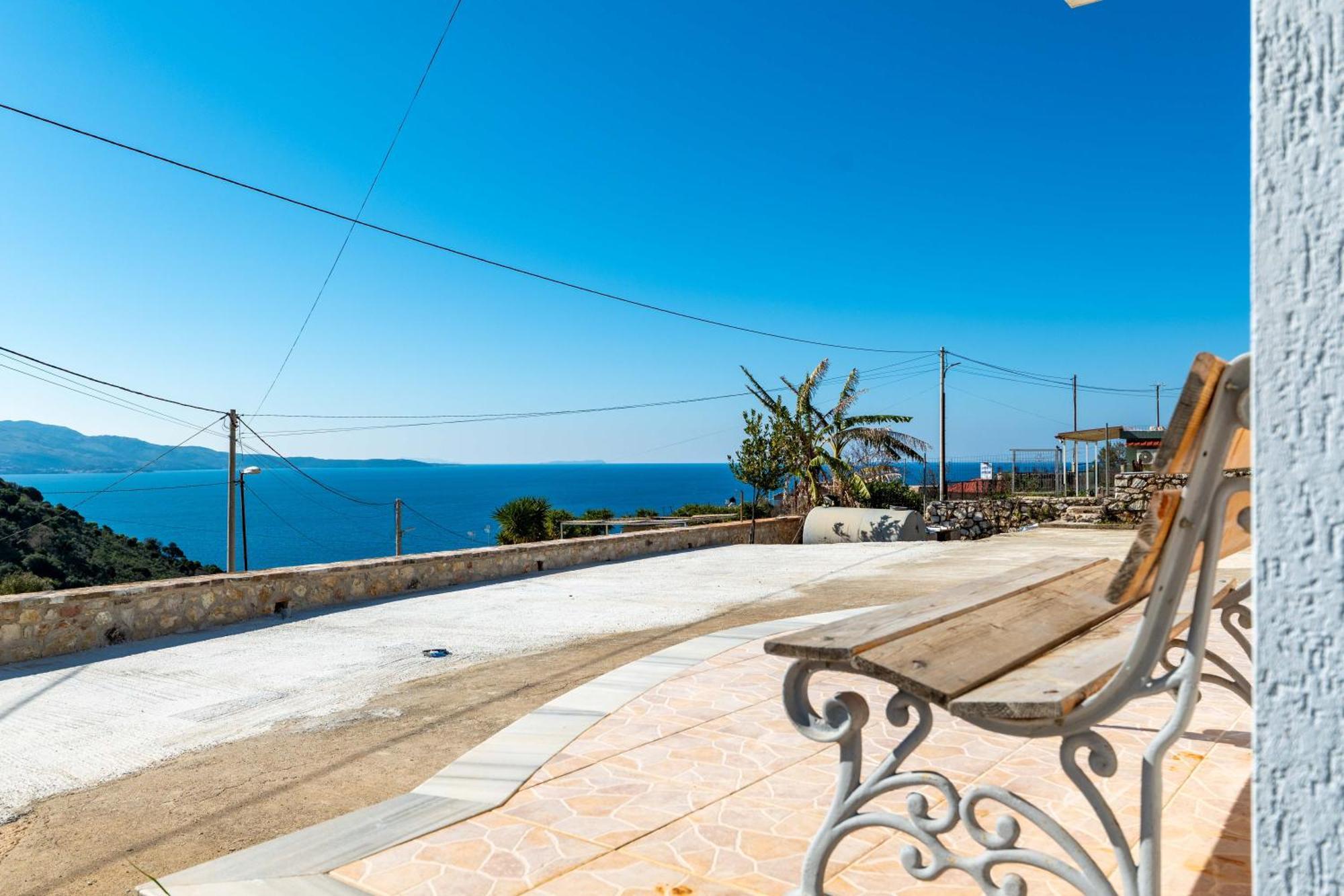 Vila Celi Sarandë Eksteriør billede