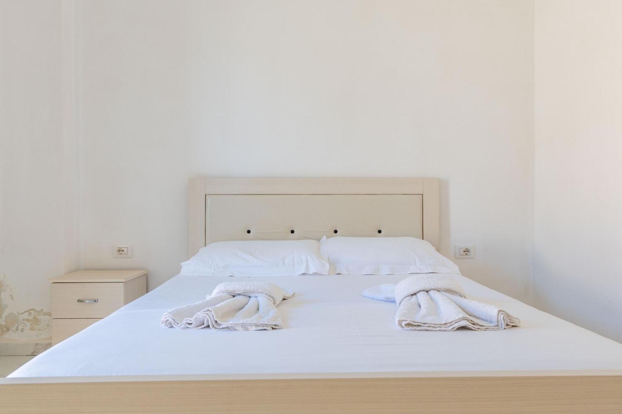 Vila Celi Sarandë Eksteriør billede