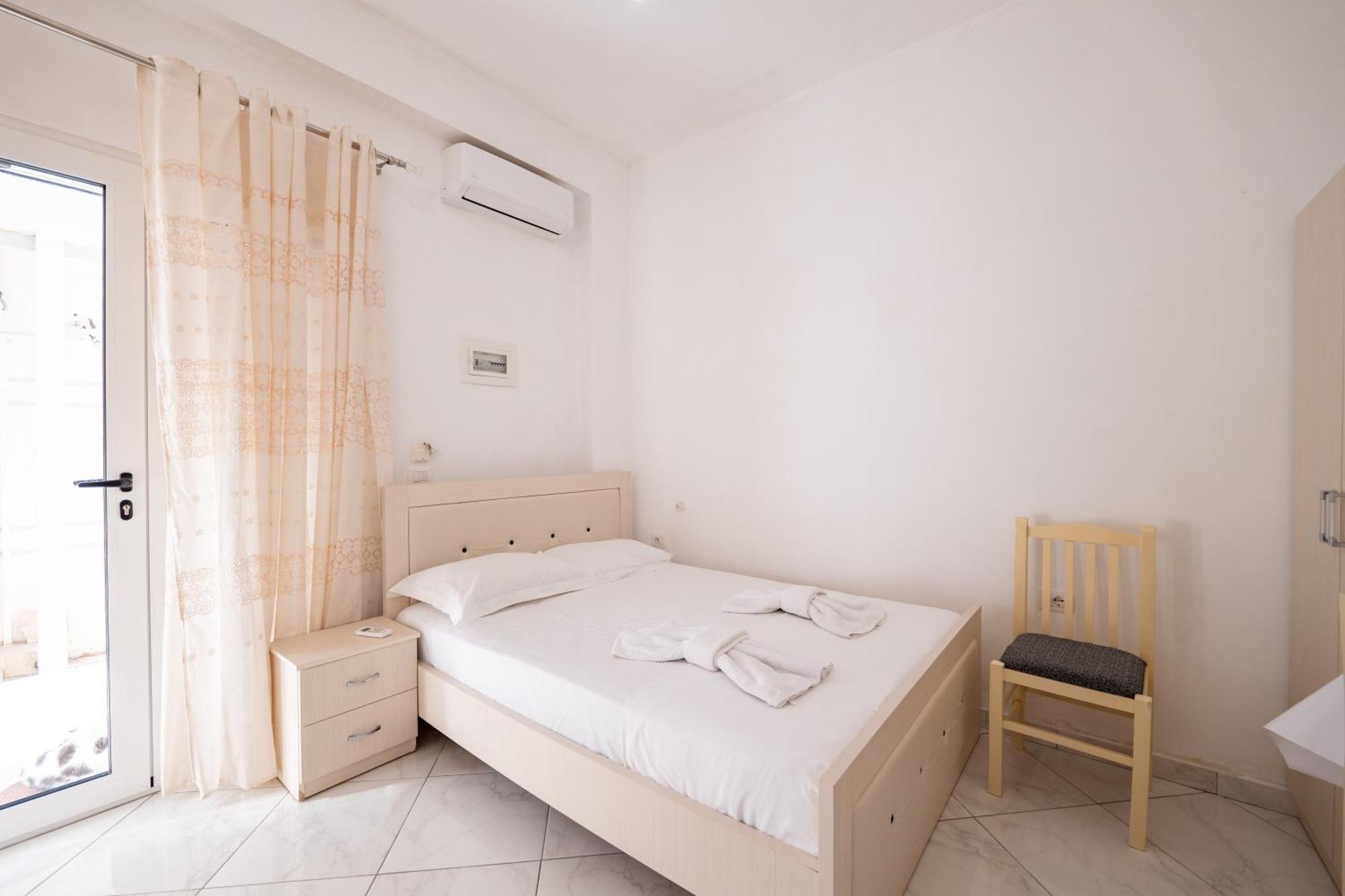 Vila Celi Sarandë Eksteriør billede